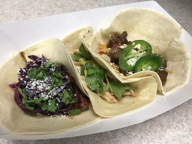Alma Food Truck
