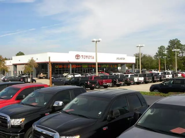 Arlington Toyota
