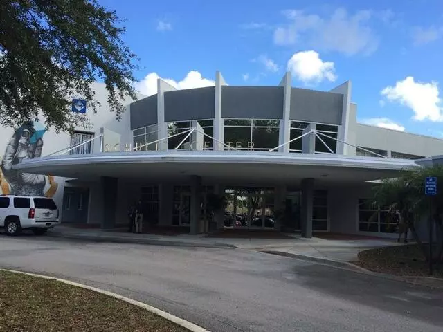The Schultz Center