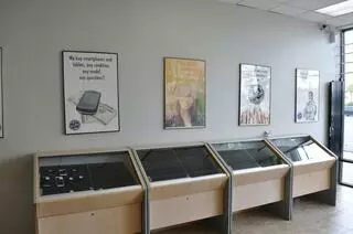 10,000 Cellphones of Atlantic Blvd