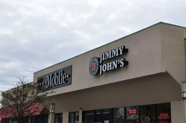 10,000 Cellphones of Atlantic Blvd
