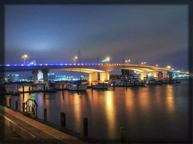 Acosta Bridge