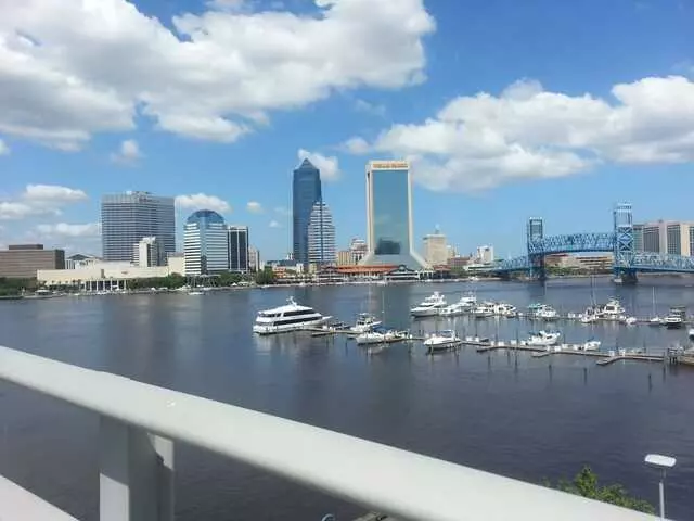 Acosta Bridge