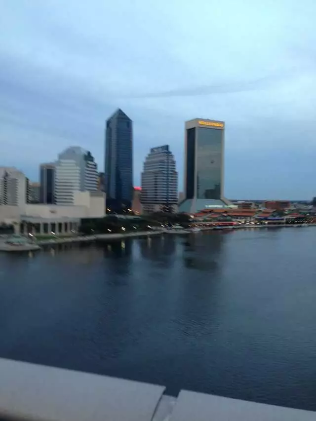 Acosta Bridge