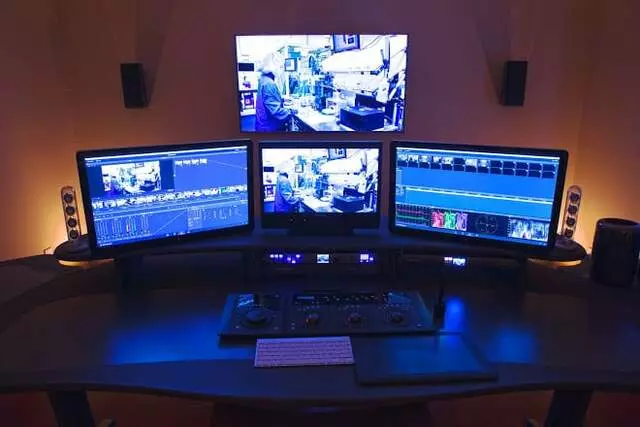 4th Dimension Studios