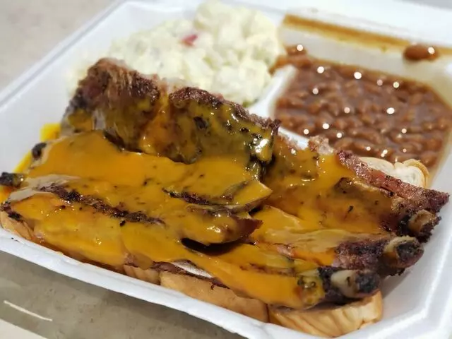 E & W Barbeque