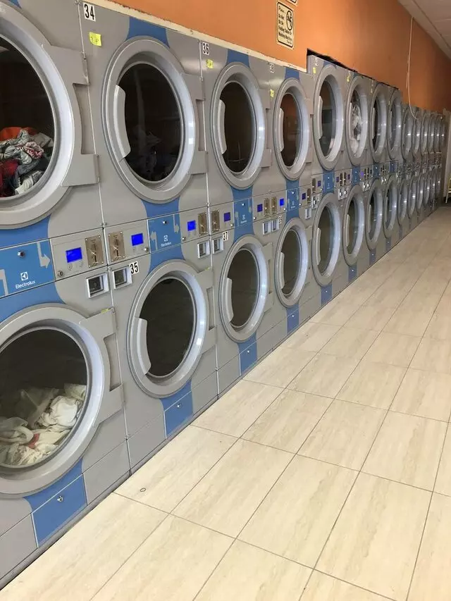 Normandy Mall Coin Laundry