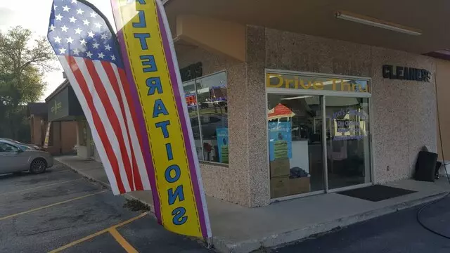 Lina&apos;s Cleaners