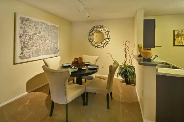 Avia St. Johns Apartment Homes