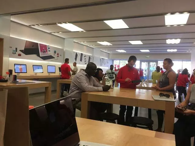Apple Store