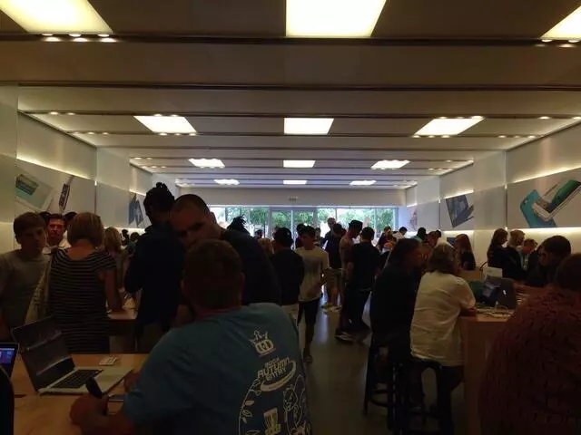 Apple Store