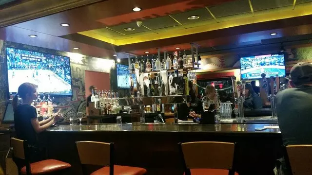Applebee’s Grill + Bar