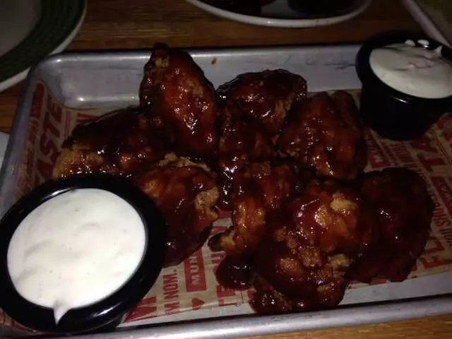 Applebee’s Grill + Bar