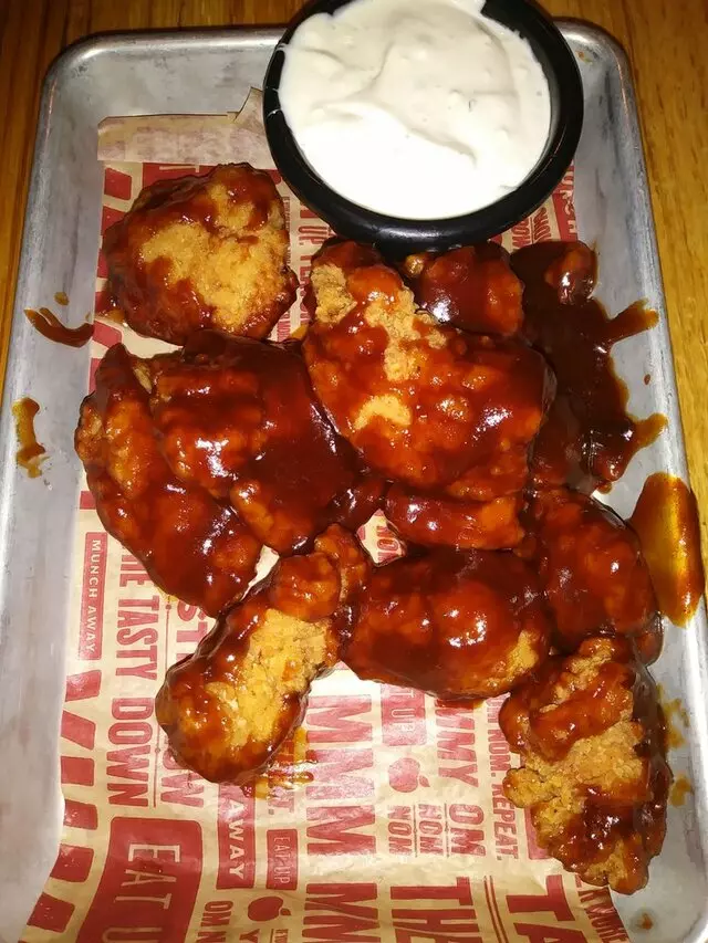 Applebee’s Grill + Bar