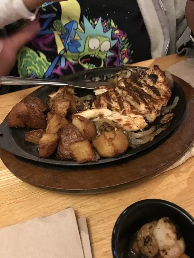 Applebee’s Grill + Bar