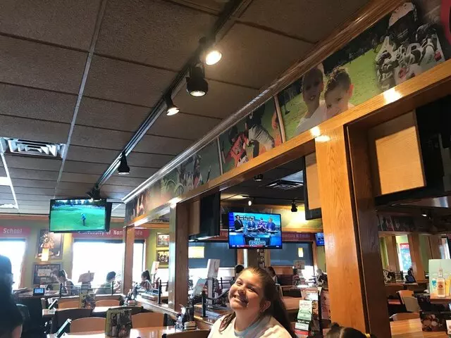 Applebee’s Grill + Bar