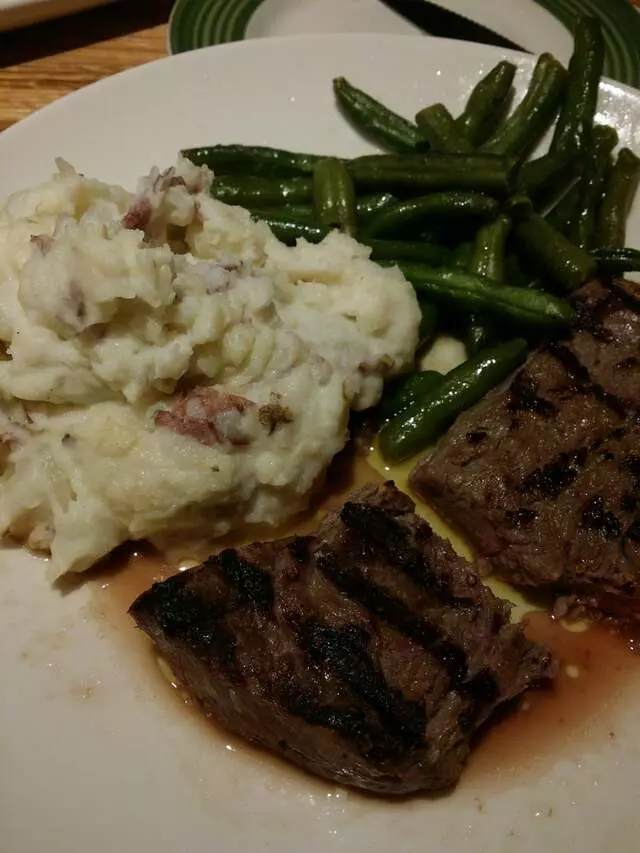 Applebee’s Grill + Bar