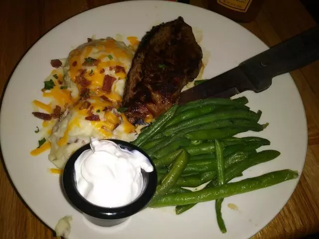 Applebee’s Grill + Bar