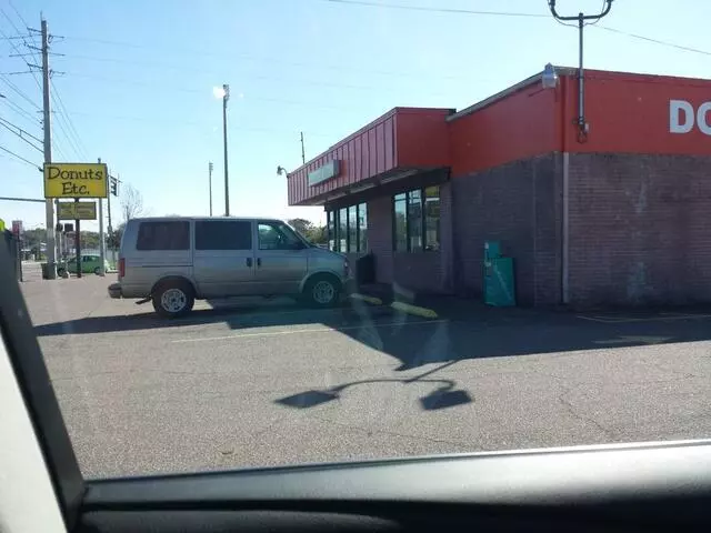 America’s Donuts