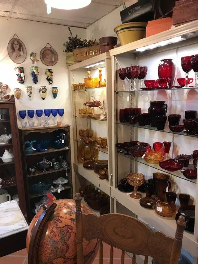 Antique Market of San Jose