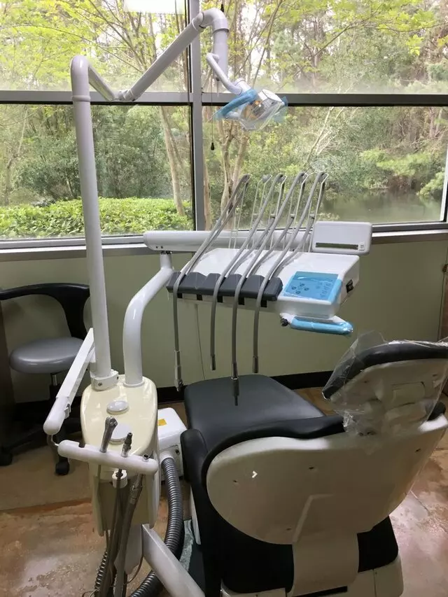 Advanced Dental & Dentures