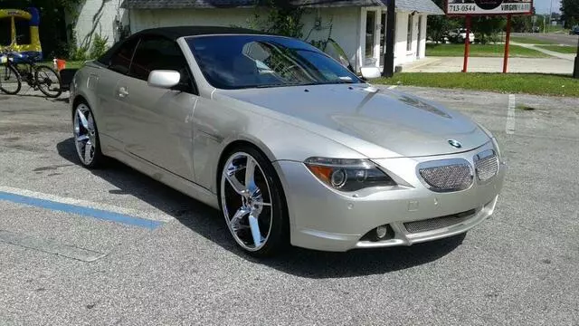 A Wet Gold Wash and Detail Service