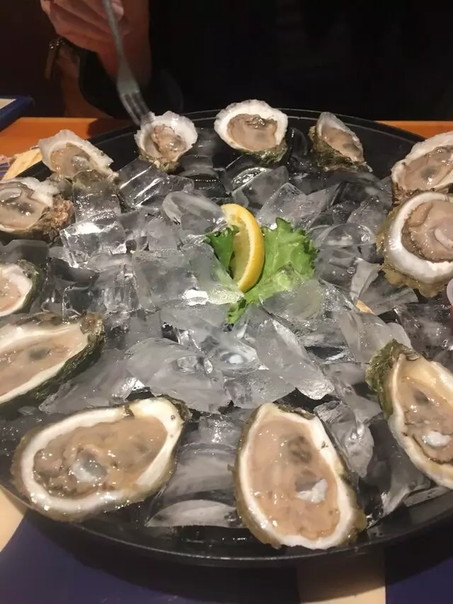 Aw Shucks Oyster Bar & Arcade