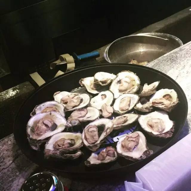 Aw Shucks Oyster Bar & Arcade