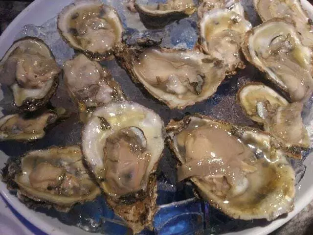 Aw Shucks Oyster Bar & Arcade