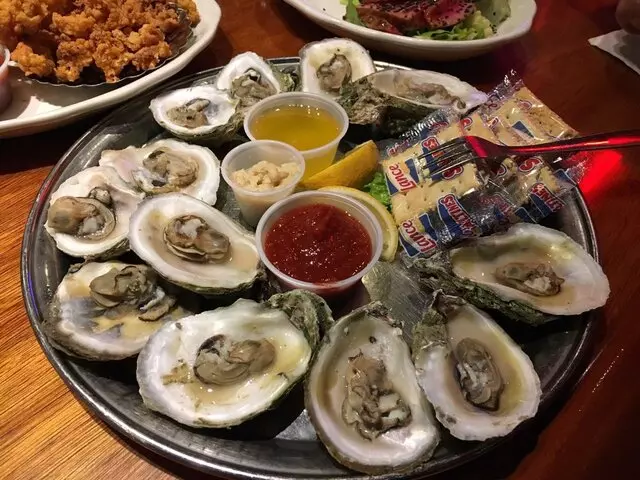 Aw Shucks Oyster Bar & Arcade