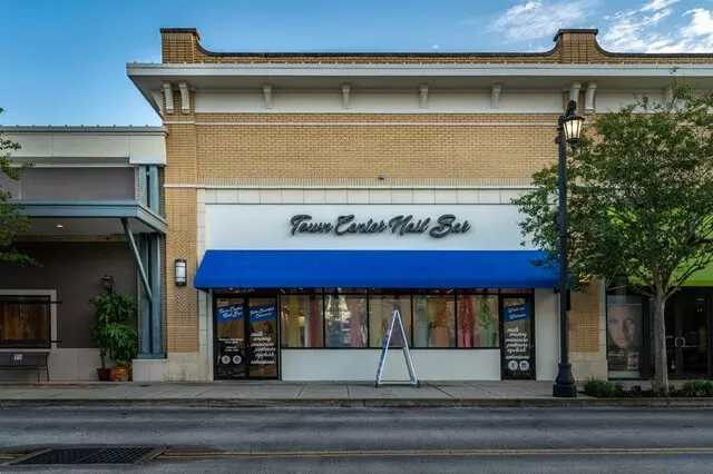 Town Center Nail Bar