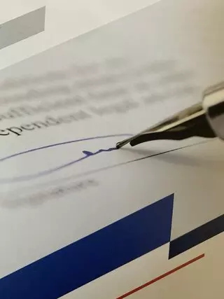 Brisk Notary