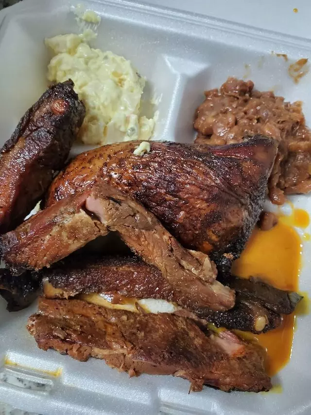 Rodney&apos;s BBQ