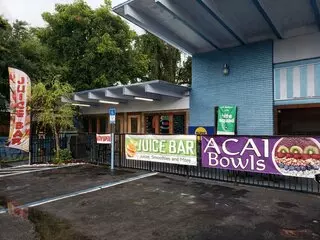 Wave Juice Bar & Cafe