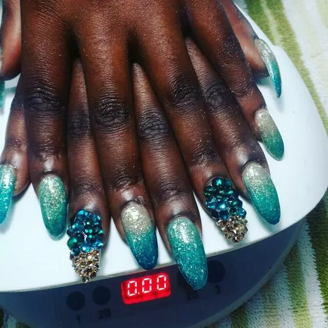 A & Q Nails Full Service Day Spa