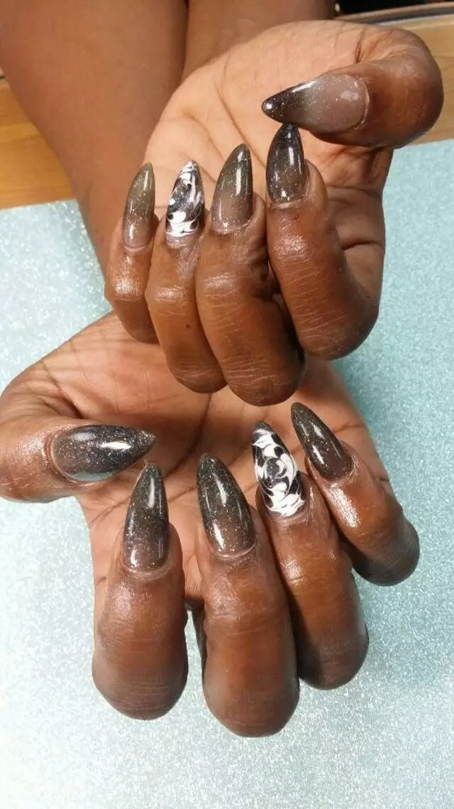 A & Q Nails Full Service Day Spa