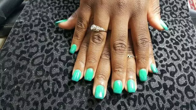 A & Q Nails Full Service Day Spa