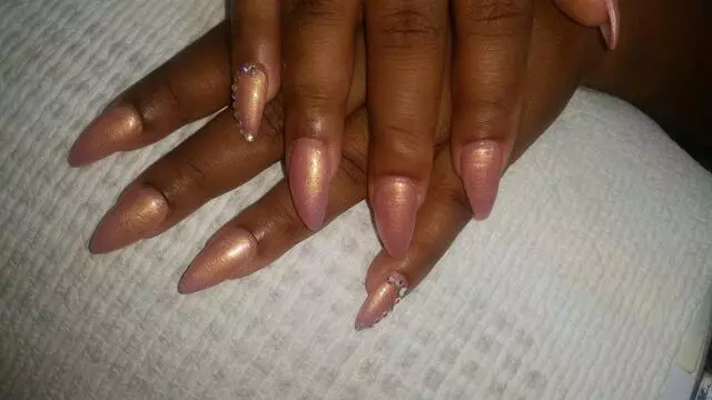 A & Q Nails Full Service Day Spa