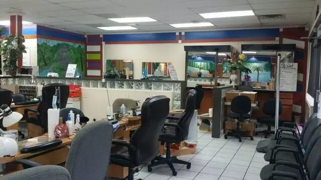 A & Q Nails Full Service Day Spa