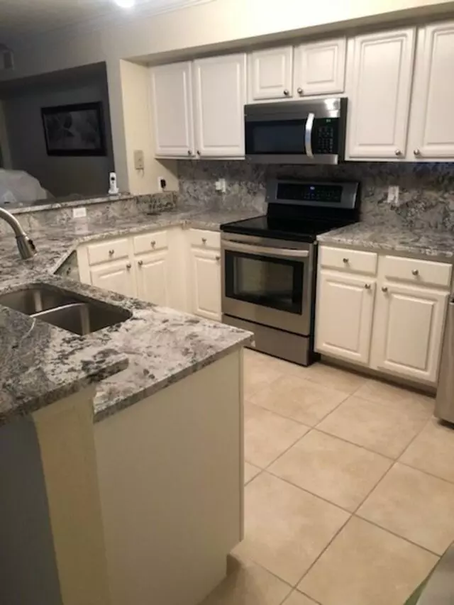 Avigna Granite World